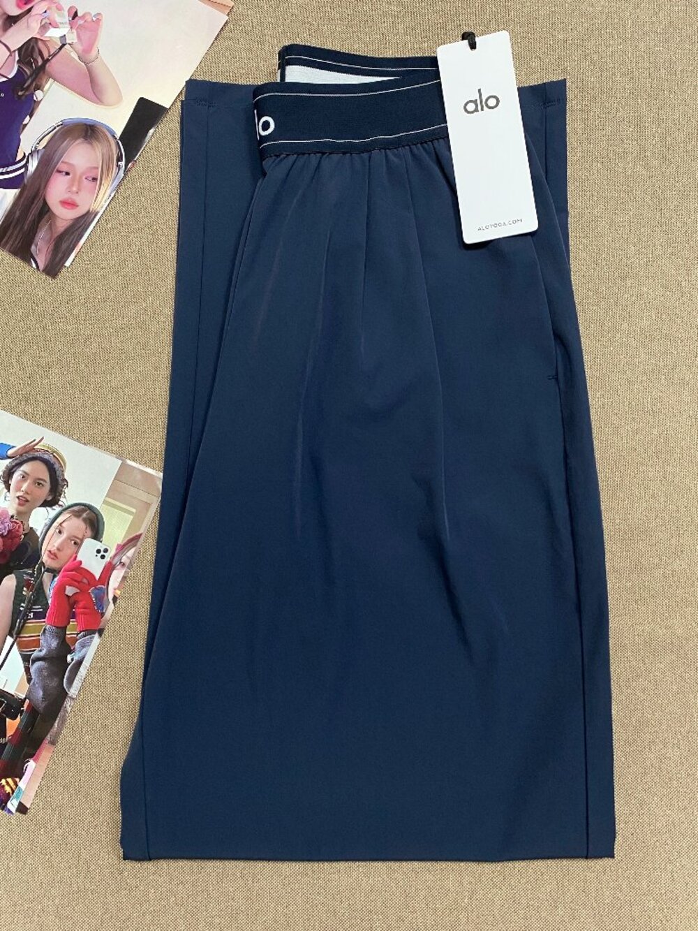 NWT🌈Navy Blue Alo Yoga Suit Up Wide-Leg Trouser 30” Inseam🧚♀️Must-Have - Picture 8 of 9
